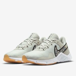 Nike Legend Essential 2 Premium Training Shoes